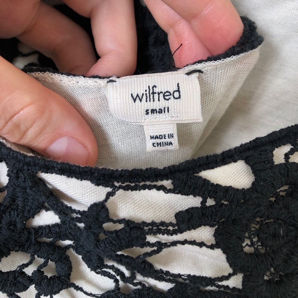 Sold- ARITZIA Wilfred dress with lace overlay - Picture 3 of 3